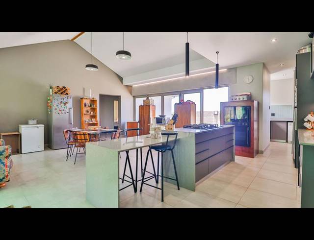 3 BEDROOM HOUSE FOR SALE IN PARADISE COAST